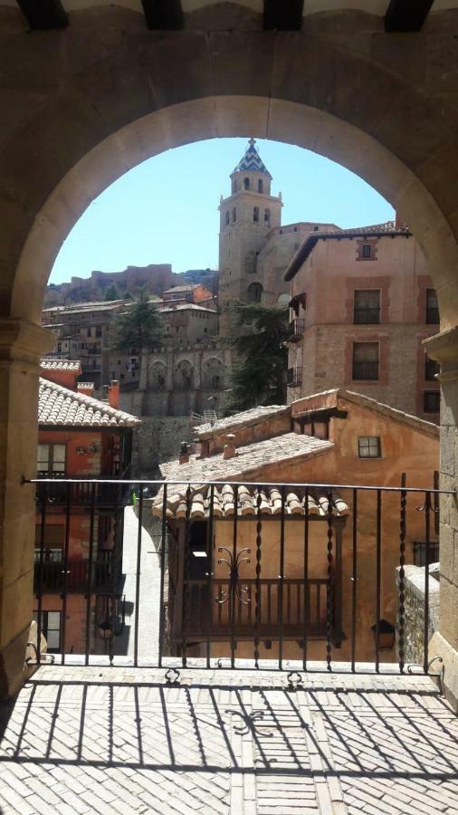 Abenrazin Turistico Cabriel Apartment อัลบาร์ราซิน ภายนอก รูปภาพ
